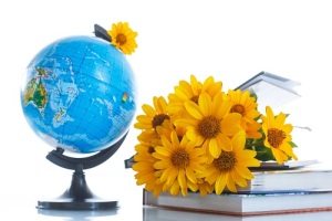 День учителя в Казахстане, как и во многих других странах, отмечают осенью, вскоре после начала учебного года.